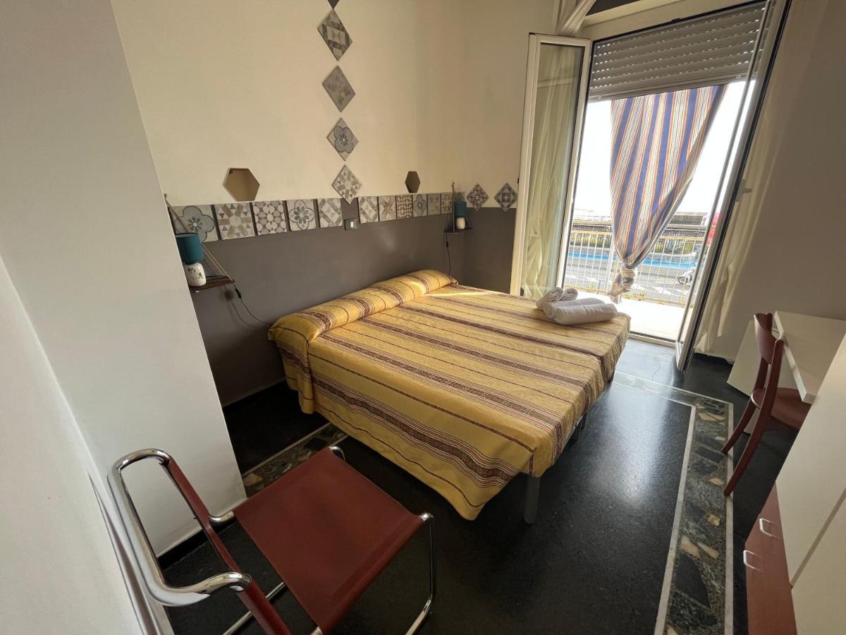 Piccolo Hotel Di Lavagna Eksteriør bilde