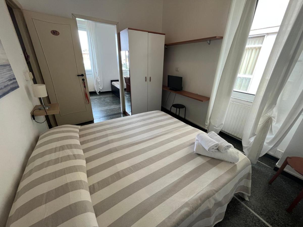 Piccolo Hotel Di Lavagna Eksteriør bilde
