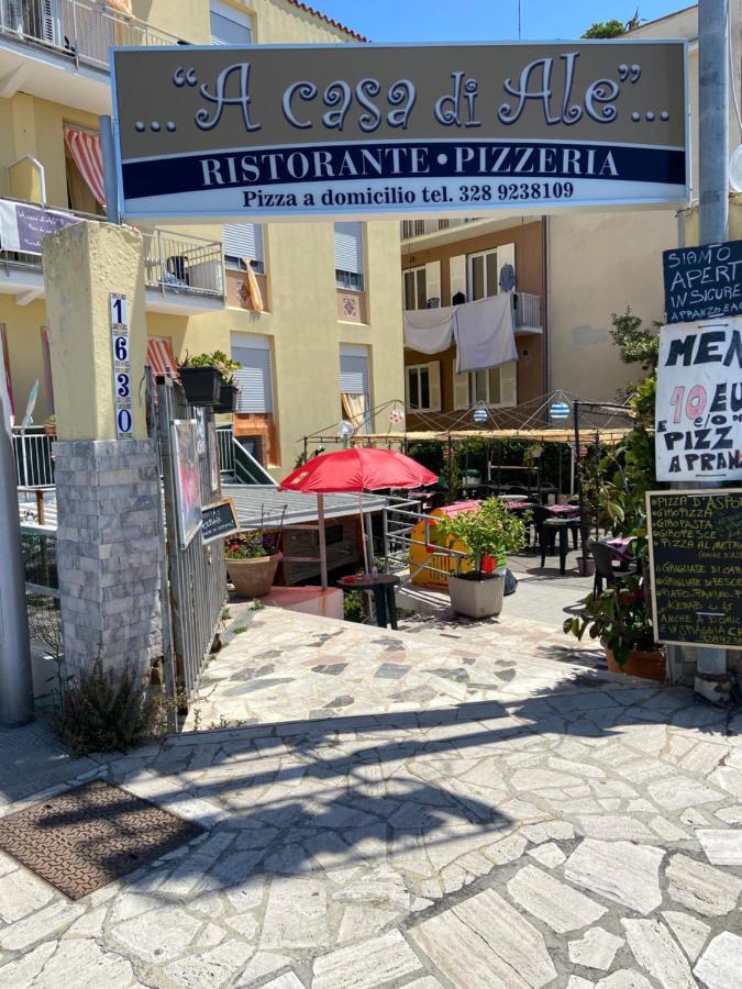 Piccolo Hotel Di Lavagna Eksteriør bilde