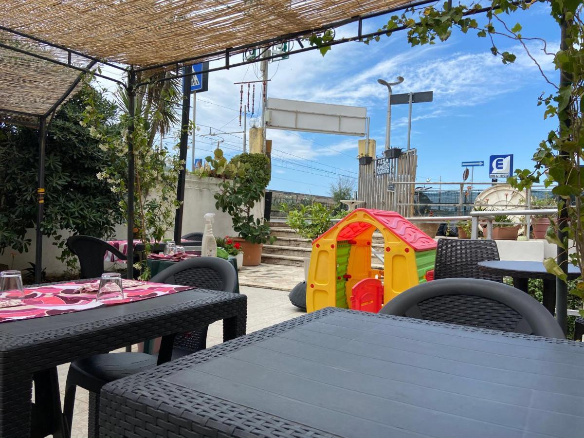 Piccolo Hotel Di Lavagna Eksteriør bilde