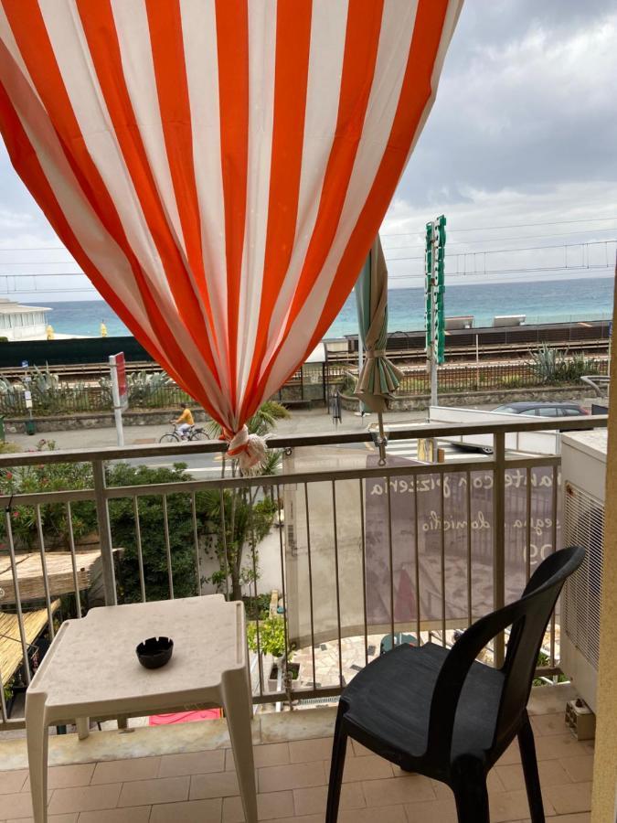 Piccolo Hotel Di Lavagna Eksteriør bilde